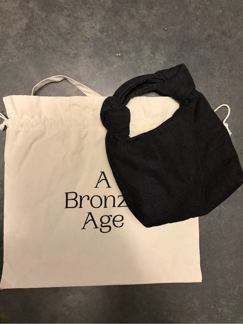 A Bronze Age Baby Bocci Bag - Picture 3 of 4